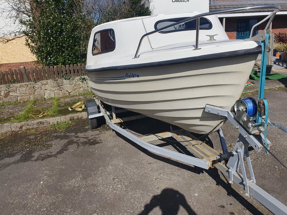 Bonwitco 449 for sale in Swansea – photo 1