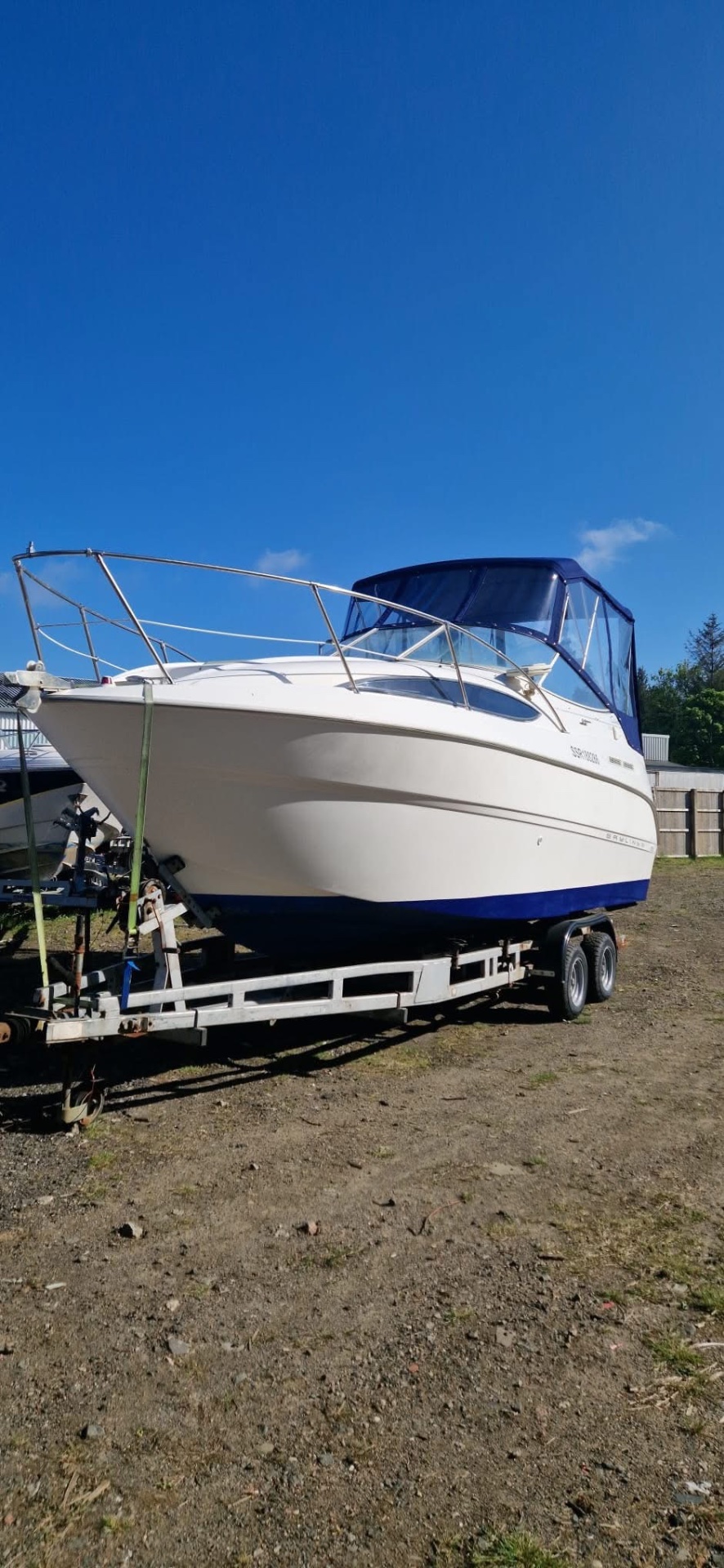 Bayliner 245