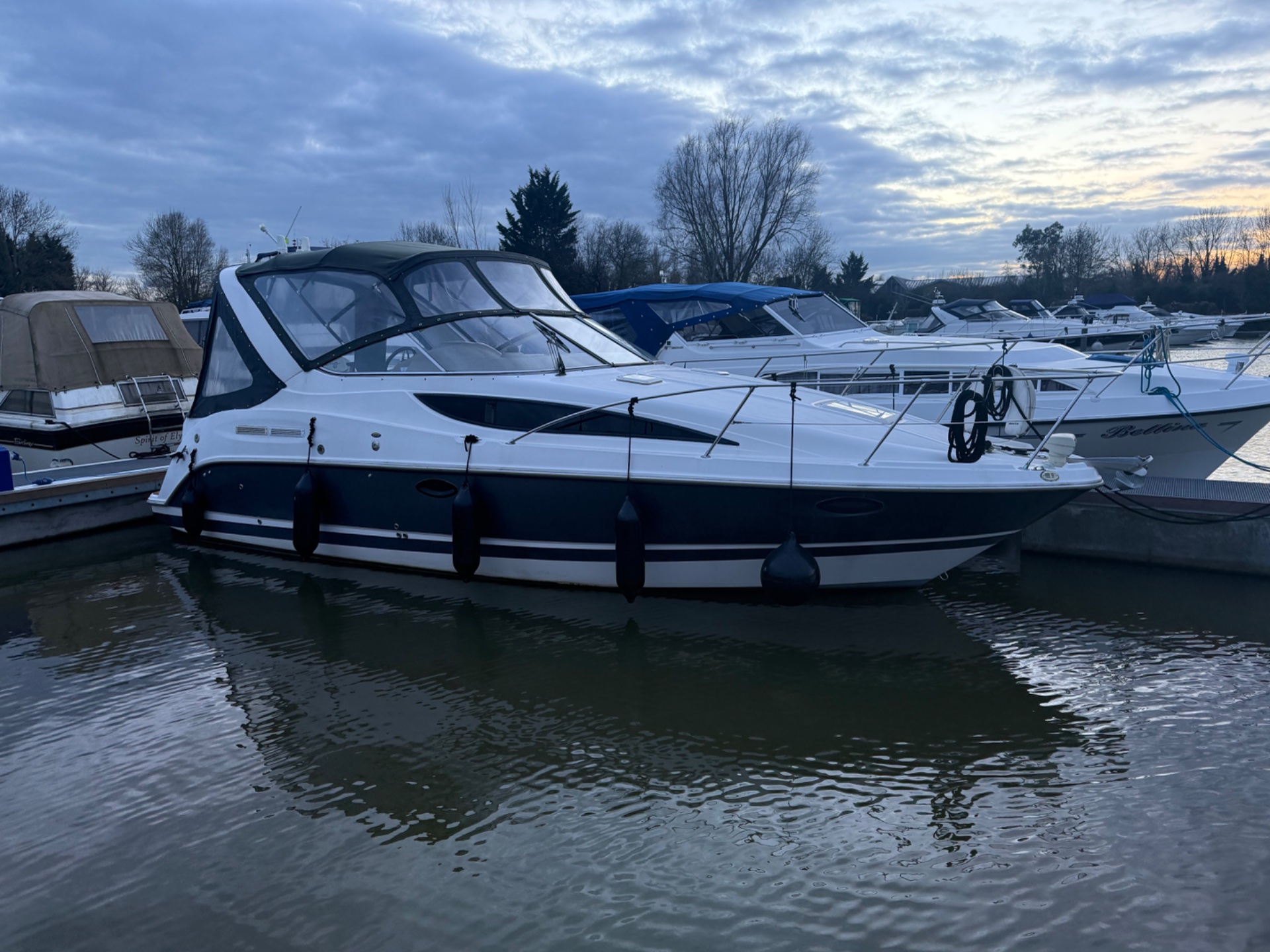 2001 Bayliner 2855