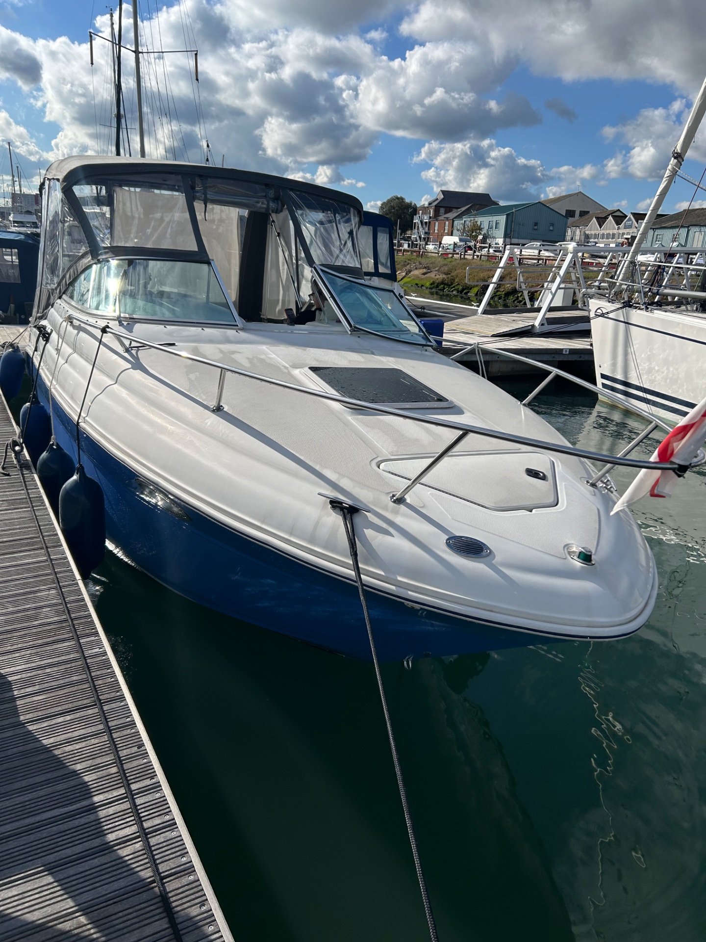 2000 Sea Ray 245 Weekender